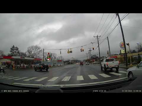 Dashcam Driving Fail: Boston Road in Springfield MA in January 20, 2023