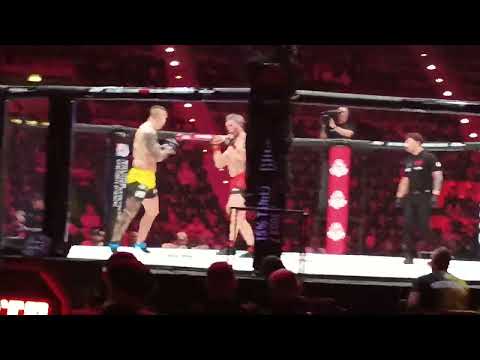 Albert Sosnowski vs Damian Kostrzewa (Ciężkie KO 1 runda) FEN 61 Kielce 2026