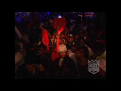 GUCCI MANE Rockin A show In His Hood (TrapaHolics 2 DVD)