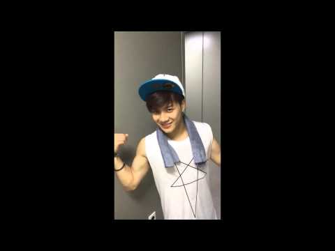 140716 SBS MTV  JACKSON -  Q. 잭슨오빠의 허세는 어디까지인가요? 이와중에 잭슨의 팔근육에 뜨아...♥_♥