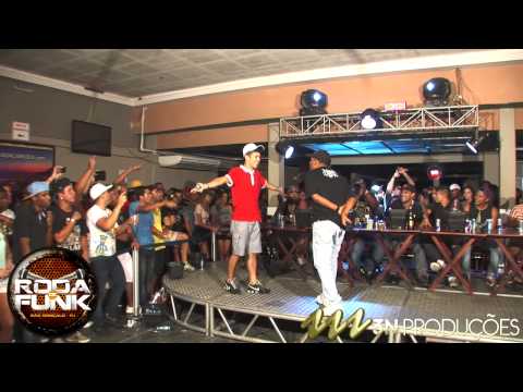 MC Orelha :: Video especial ( Participacões dos Mc's: Mascote, Max e Matheus)