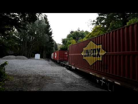 Pacific National 3AM5 with rare visit of Diesel Locomotives 9321 and 9322 18th January 2022