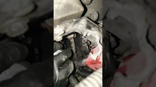 GMC Yukon 2004 power steering  pump failure,  no brakes new power steering pressure
