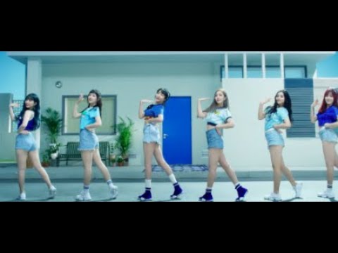 GFRIEND Sunny Summer MV but when they sing “여름 Yeoreum” the video speeds up