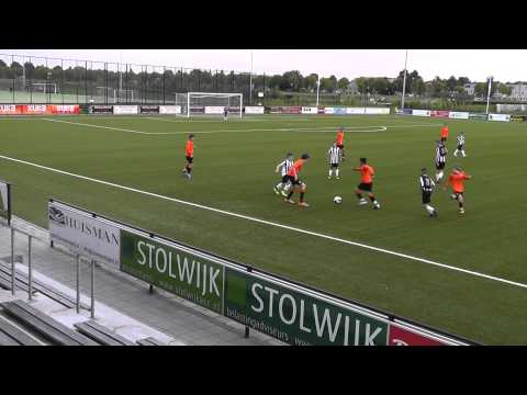 31 aug 2011 VV De Meern C2 - Zwart Wit C1 3-5 (vr) doelpunt Hassan