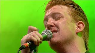 Queens of the Stone Age live @ Reading Festival 2005 (4 songs)