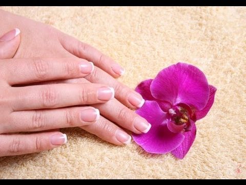 Affronti il pacco per decolorazione della pelle secca Lammorbidimento e la decolorazione di pacchi di faccia
