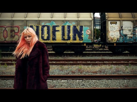 The Stone Souls - Roads (Official Music Video)