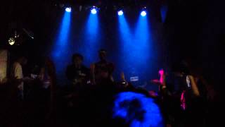 The Underachievers - Maxing Out(Porters Pub)
