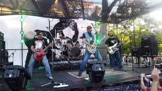 La  frontera inesperada