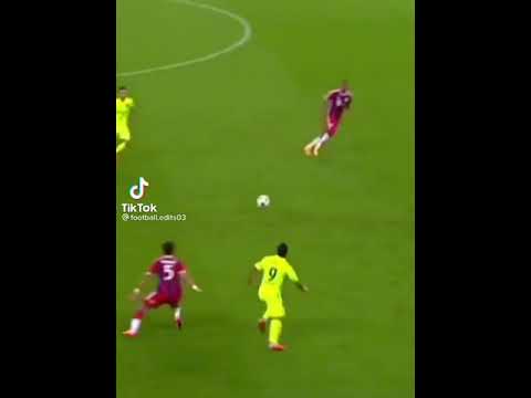 martin braithwaite-FunnY😶🤣