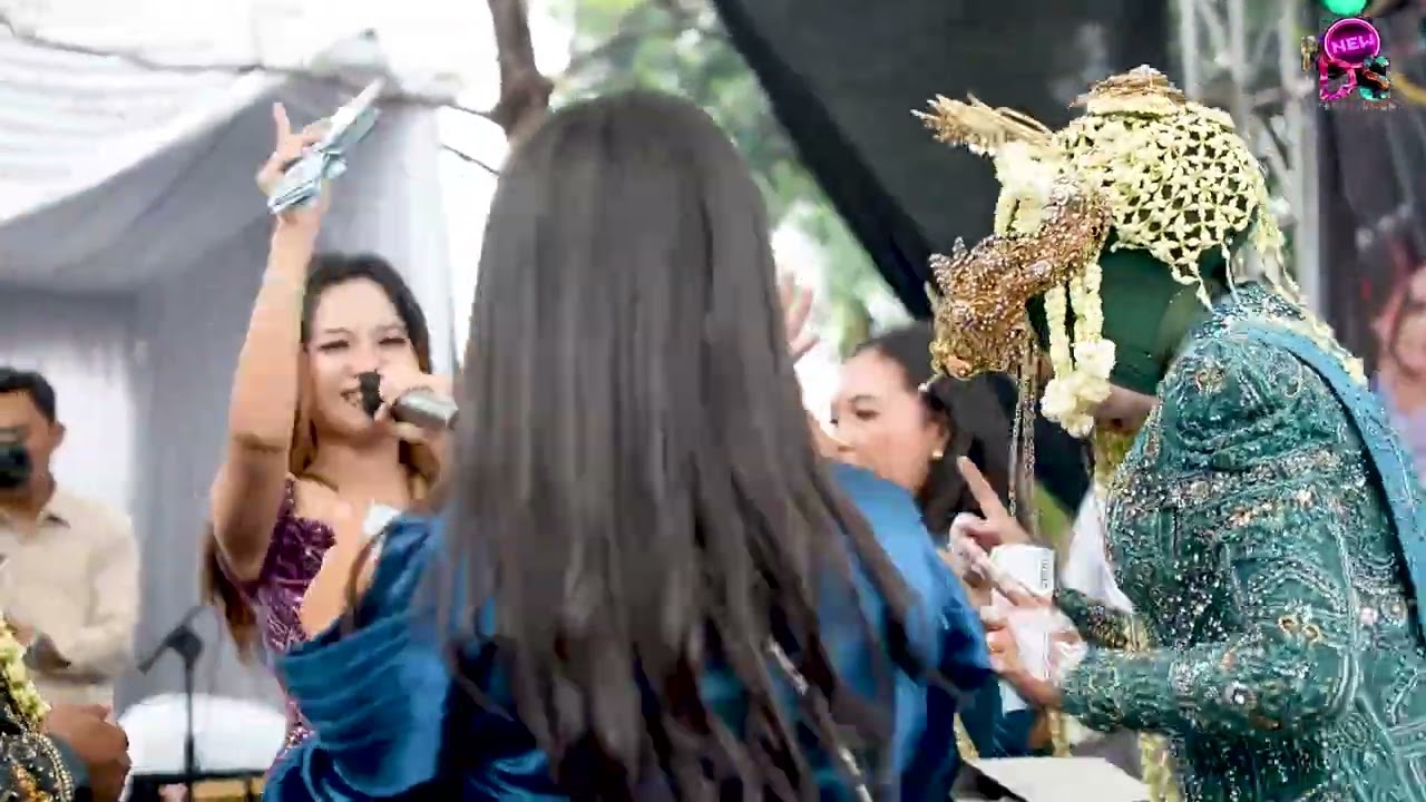 LIVE SHOW NEW DS ENTERTAINMENT X ERNA PARVEZ ( GERONG)