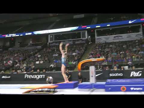 Claire Pease  - Vault 1  - 2025 U.S. Classic Presented by Saatva  - Senior Women
