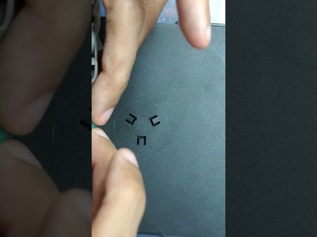 Vídeo relacionado con UPQRSG 5 Juego de Placa de Circuito de Cinta Flexible de Repuesto, Teclado de Película Conductora con Mango de Gamepad FPC, Kit de Reparación de Controlador, Almohadilla de Reparación