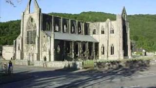 preview picture of video 'Wye Valley Walk, 2010-May-23 - Tintern Old Station and Abbey'