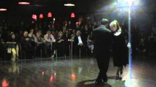 Carlos y Maria Rivarola  "milonga" Al Galope.wmv