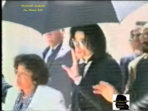 Michael Jackson - Absolvição no julgamento de 2005 (Cobertura do programa Tudo a ver da TV Record).