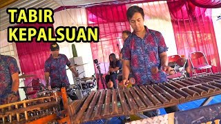 Download lagu TABIR KEPALSUAN COVER - ANGKLUNG CAREHAL ft AGUS KANCIL (Angklung Malioboro Jogja) Rhoma Irama mp3 Download lagu TABIR KEPALSUAN COVER - ANGKLUNG CAREHAL ft AGUS KANCIL (Angklung Malioboro Jogja) Rhoma Irama mp3