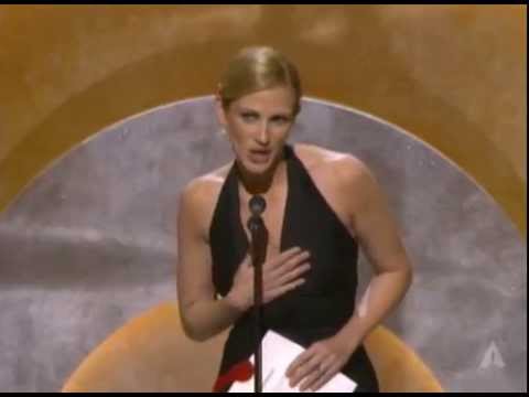 Thumbnail of the video: Conrad L. Hall winning a Cinematography Oscar® for "Road to Perdition"