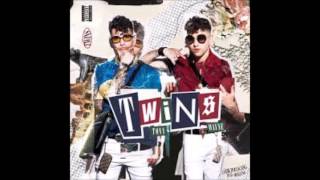 Twins dark polo gang-- El machico ft.Gue pequeno