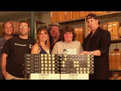 Dave Derr Accepts TEC Hall of Fame Award for the Distressor