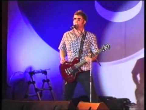 ULUVUS - Humps (Live at Tigo Big 3)