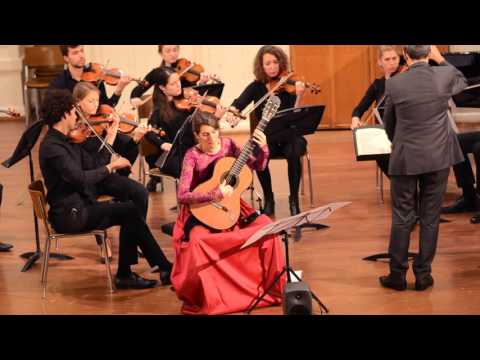 Leo Brouwer Tres Danzas Concertantes, Toccata, conducted by Pablo Márquez