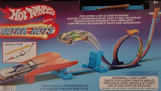 Hot Wheels (Loop, Ramp, Jump) - High-Speed Loop & Jump Stunting (Mattel) - Staring Blue Yoshi