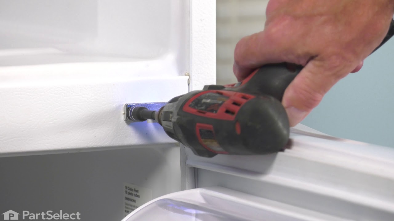 Replacing your Whirlpool Refrigerator Hinge Bracket Replacing your Whirlpool Refrigerator Hinge Bracket