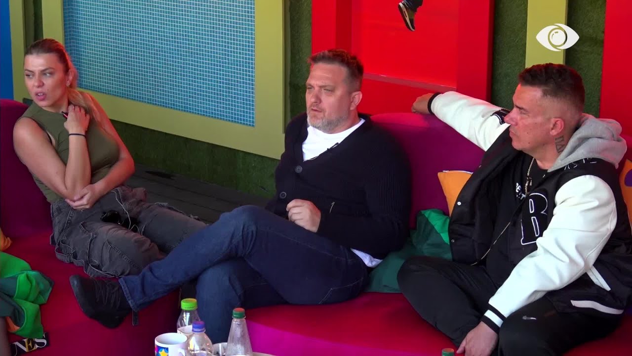 Juli ballafaqohet me Lisin: Kur të kam thënë unë ndahu nga Romeo? - Big Brother Albania VIP 3