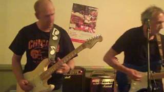 Slide guitar - Who&#39;s Been Sleeping In My Bed.MP4