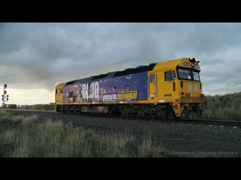 BL30 Light Engine Approaches Gheringhap Loop (5/3/2020) - PoathTV Australian Trains & Railways