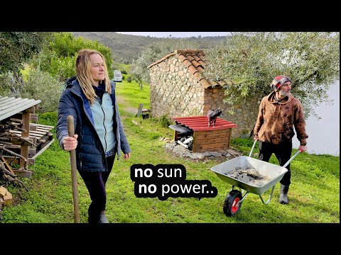 OFF GRID LIVING in WINTER is TOUGH - Return to our HOMESTEAD (Portugal)