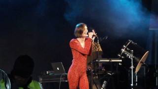 Yelle - Live at Get Loaded in the Park London 2011