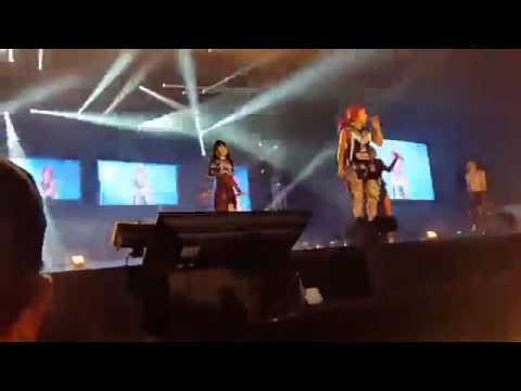 2NE1   Go Away   Galaxy Stage in Vietnam 2014   Fancam   YouTube