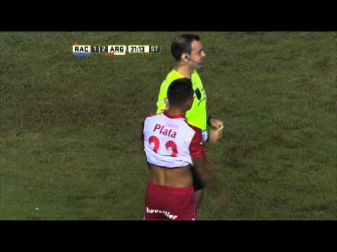 Roja a Batallini. Racing 1 - Argentinos 2. Fecha 11. Primera División 2016.