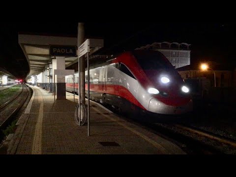 Partenza dalla stazione di Paola del treno Frecciarossa Fast 9639 "Milano-Reggio Calabria"