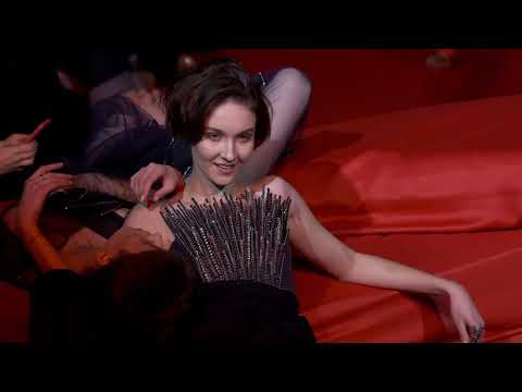 FROLOV AW2019/20 Ukrainian Fashion Week in 4K