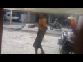 Pengamen Tua Dengan Suara Emas