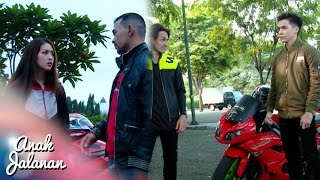 Download lagu Boy Menendang Abis Churong Sampai Terjatuh [Anak Jalanan] [21 Oktober 2016] mp3