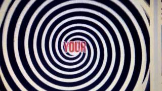 Really weird optical illusion makes your skin crawl *Literally*