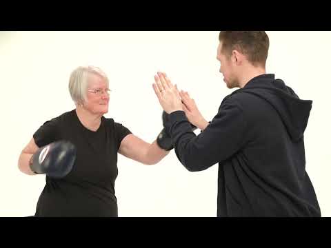 Parkinson’s physiotherapy boxing exercise demonstration