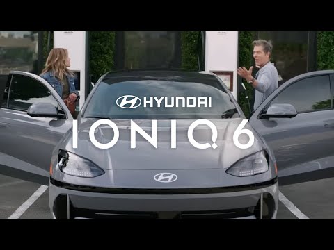 ケヴィン・ベーコン、オール電化のヒュンダイIONIQ 6でパパモード全開 (Kevin Bacon goes full dad mode in the all-electric Hyundai IONIQ 6)