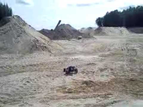 Baja grus grav Mt (Denmark)