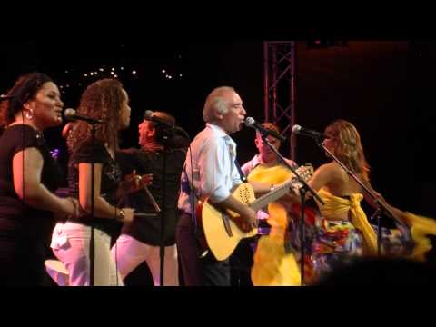 Jo Lauret au concert de Max Lauret théâtre Saint Gilles.wmv