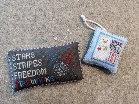 Flosstube Extra: Cross Stitch Beaded Edge finishing tutorial