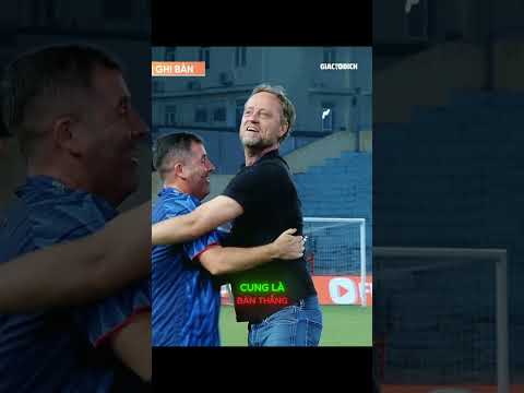 Hành động cực kỳ đáng khen của Đình Bắc khi ghi bàn trận thứ 4 liên tiếp