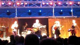 The Crooked Line - The Lovell Sisters w/ Elvis Costello @ Winnipeg Folk Festival