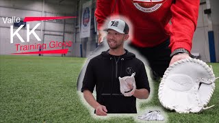 Video thumbnail: Valle Eagle Flat Training Glove: KK