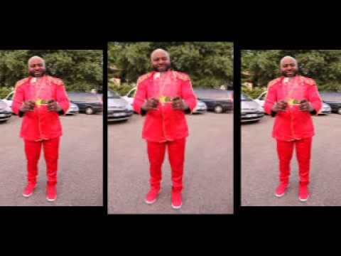 Monny Eka de Petit Pays @ Mathematik de Petit Pays Mix